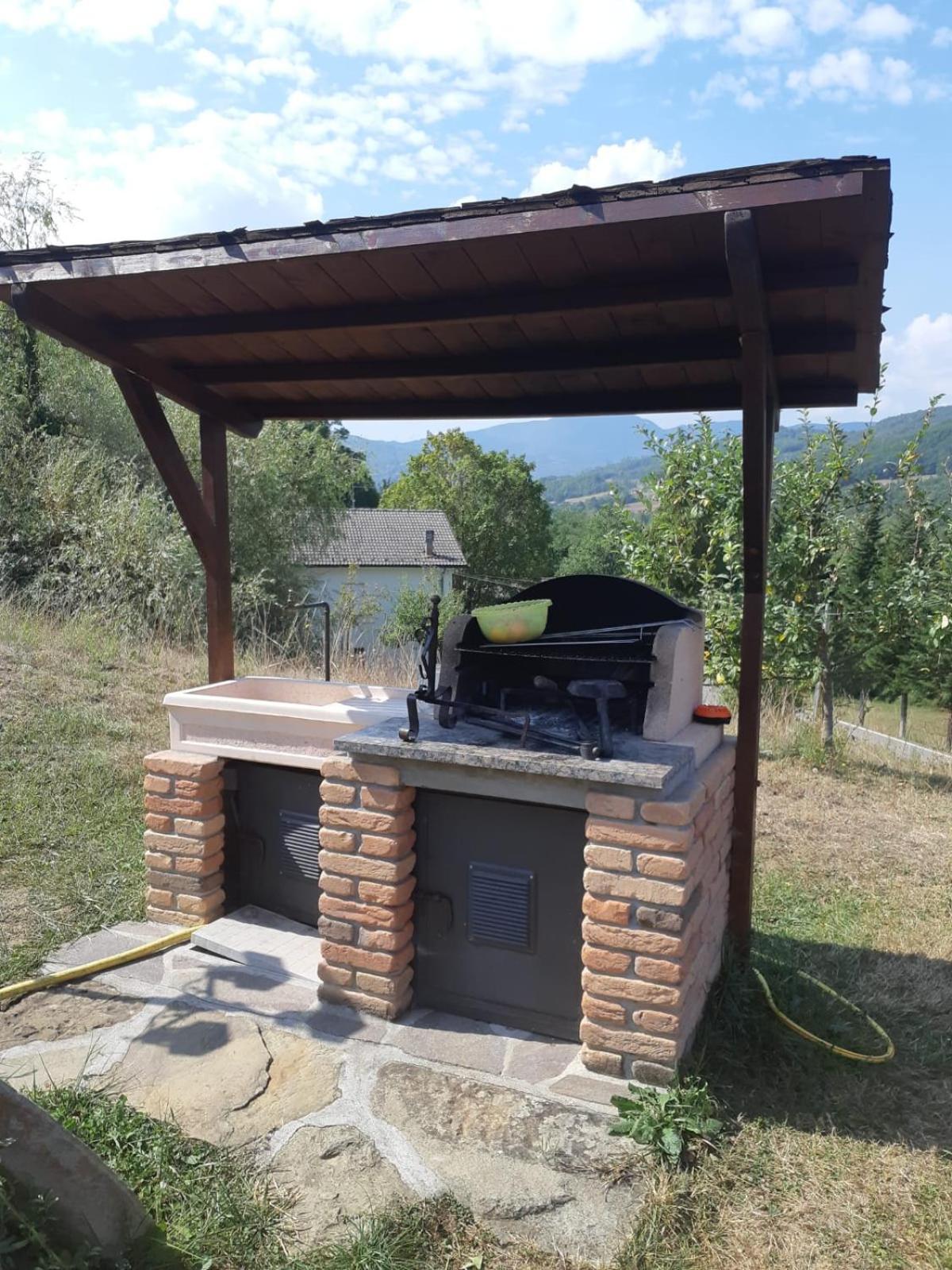 Bed and Breakfast Il Casolare Bioenergetico Albareto  Zewnętrze zdjęcie